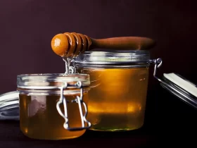 How to Make Honey - Honey Jar