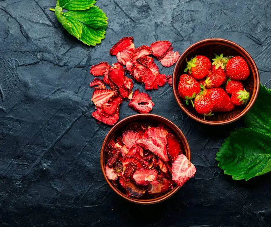 Dehydrating strawberries - TAGLEVEL